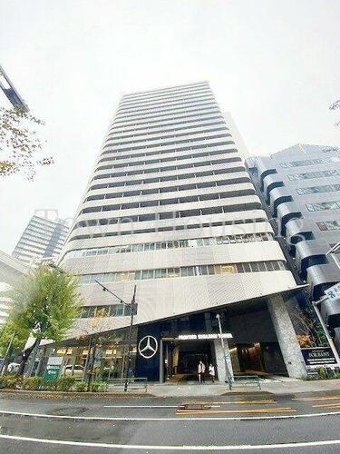 東京都新宿区西新宿３丁目 地上24階地下1階建
