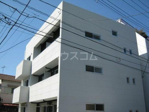 東京都足立区千住５丁目 築15年11ヶ月 3階建