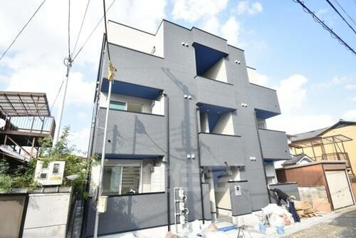 大阪府堺市北区百舌鳥赤畑町５丁 3階建