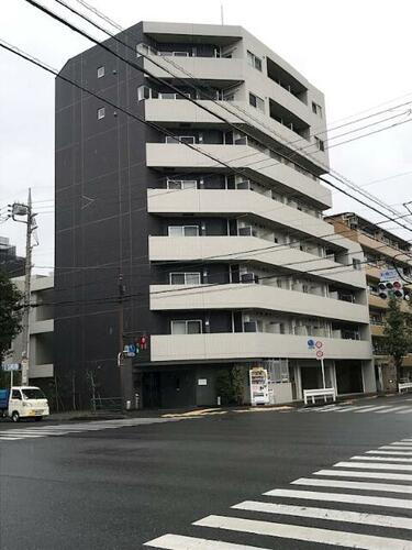東京都世田谷区船橋７丁目 8階建