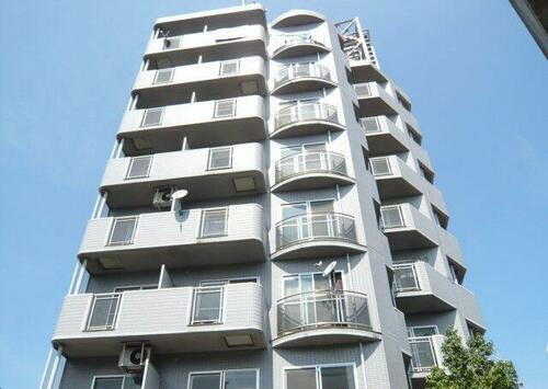 プレスイン明治 8階建