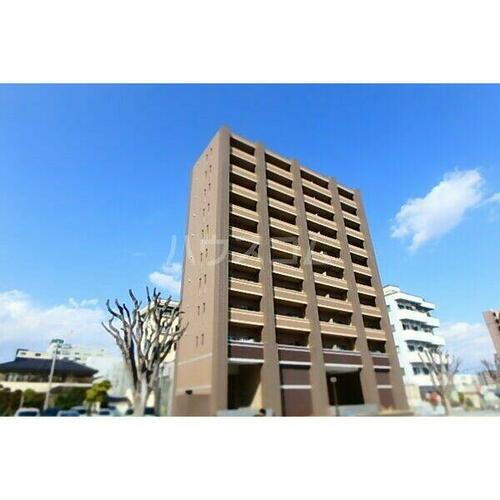 モア　クレドール 10階建