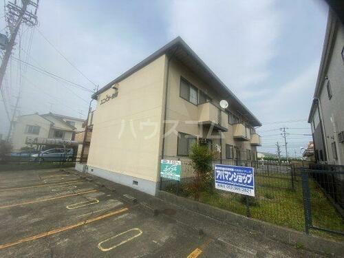 愛知県名古屋市中川区中郷３丁目 賃貸アパート