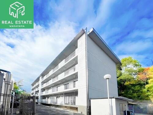 和歌山県和歌山市鳴神 築54年3ヶ月 4階建