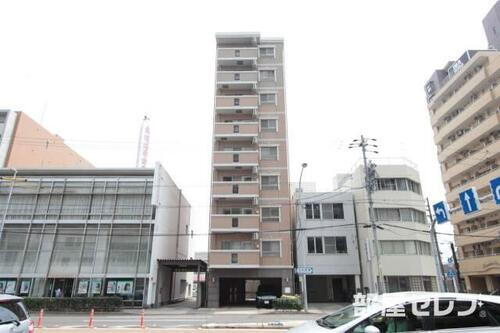 セントレイクセレブ徳川 9階建
