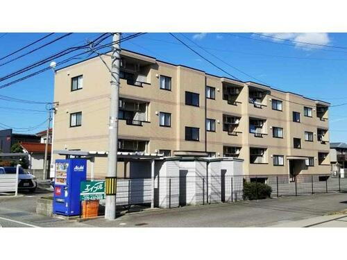 カサグランデ 3階建