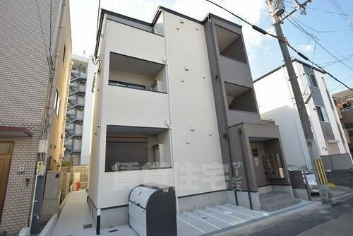 ＣＲＡＳＴＩＮＥ住吉大社 3階建