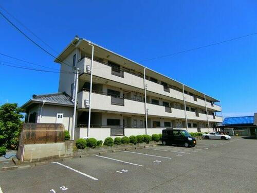 リバーサイドマンション 3階建