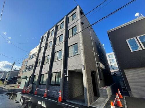 北海道札幌市中央区南七条西９丁目 賃貸マンション