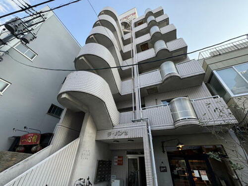 ラ・パンセ 7階建