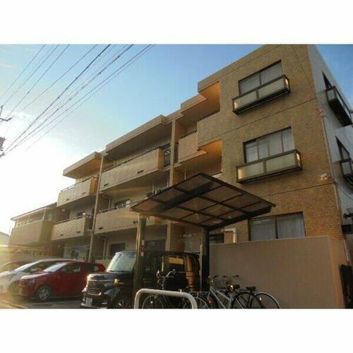 振甫ニューコーポ 3階建
