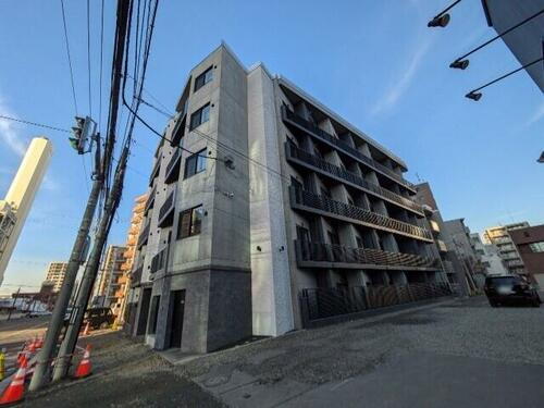 北海道札幌市東区北七条東３丁目 5階建 築1年3ヶ月