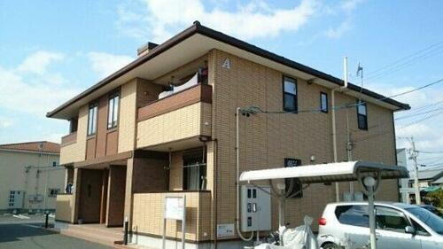 愛知県弥富市鯏浦町気開 賃貸アパート