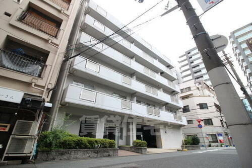 ワコーレアルテ元町通 8階建