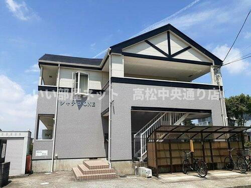 シャテロＯＮＥ 2階建