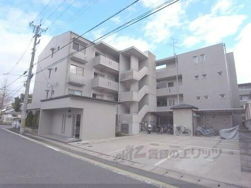 京都府京都市西京区桂徳大寺北町 築37年9ヶ月 4階建