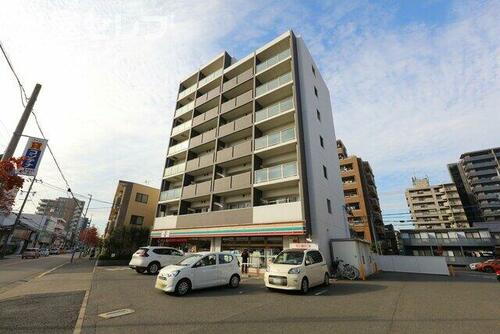 エルミタージュ桜山 8階建