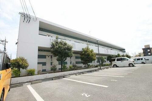 沖縄県うるま市みどり町３丁目 賃貸アパート