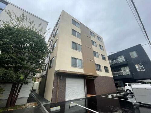 北海道札幌市中央区南九条西１５丁目 賃貸マンション