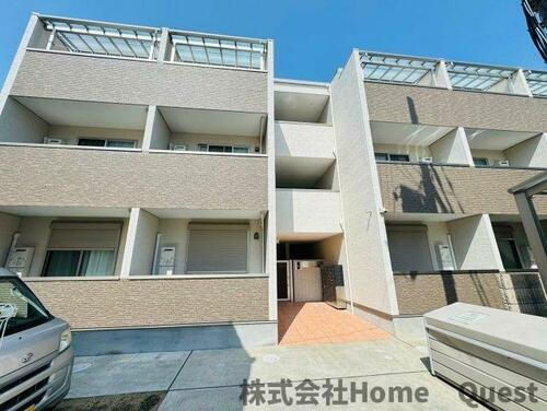 Ｂｌｉｎｄａｌｌｅｙ東本町 3階建