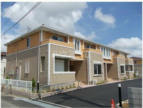 千葉県旭市鎌数 築10年4ヶ月 2階建