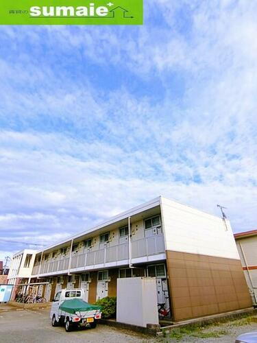 レオパレスロイヤル 2階建