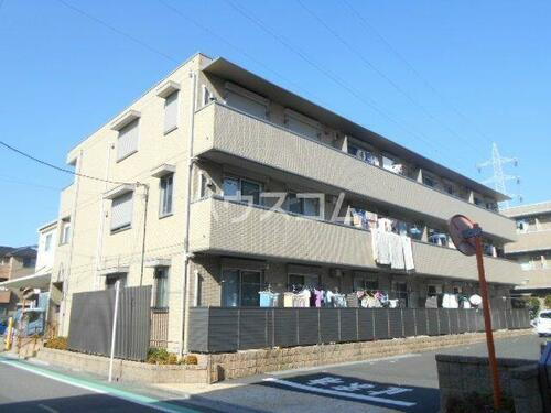 東京都葛飾区東新小岩４丁目 3階建 築12年1ヶ月