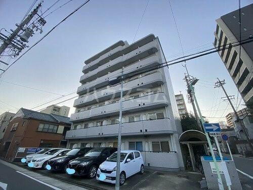 愛知県名古屋市熱田区波寄町 築33年9ヶ月 7階建