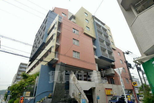 ミールズ江坂 9階建
