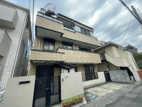 神奈川県川崎市中原区上丸子天神町 築29年7ヶ月 3階建