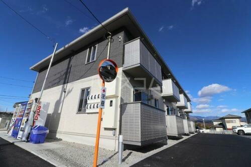 山梨県韮崎市大草町上條東割 賃貸アパート