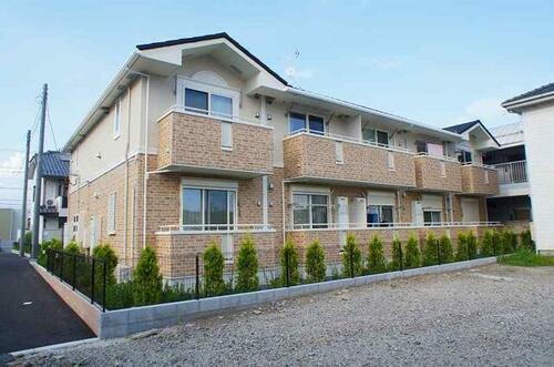 群馬県前橋市朝日町３丁目 2階建 築9年3ヶ月