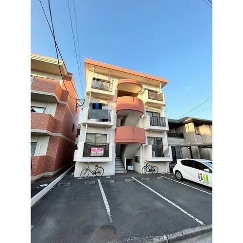 今津留ハイツ 3階建