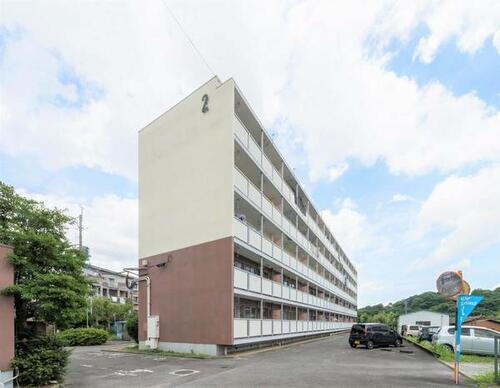 ビレッジハウス栗面２号棟 5階建