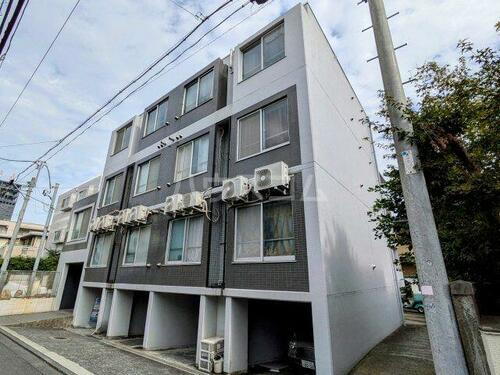 東京都中野区中野３丁目 地上3階地下1階建 築32年6ヶ月