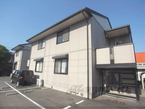京都府亀岡市千代川町小川１丁目 2階建