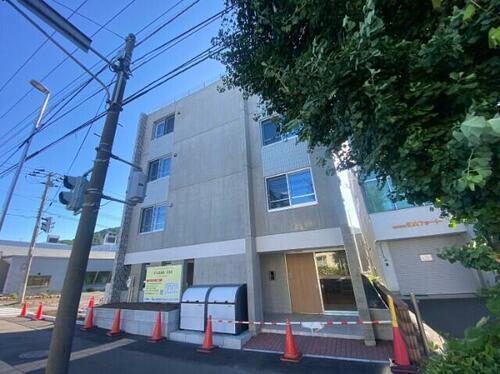 北海道札幌市中央区南二十三条西１１丁目 4階建 築1年11ヶ月