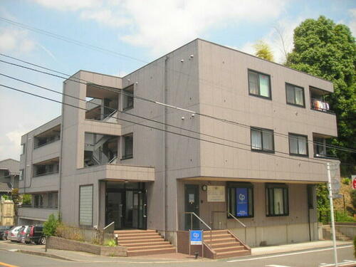神奈川県川崎市宮前区小台１丁目 3階建 築25年4ヶ月