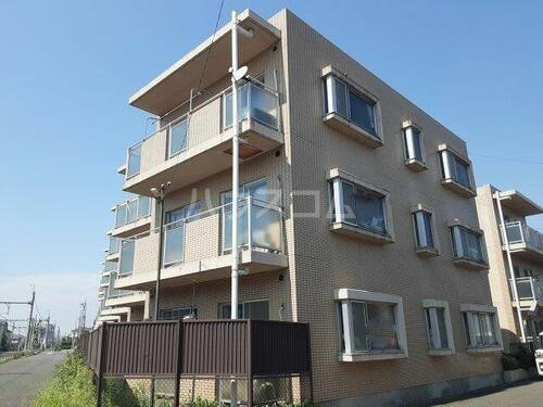 埼玉県鴻巣市稲荷町 賃貸マンション