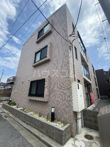 千葉県千葉市中央区松波１丁目 3階建 築18年9ヶ月