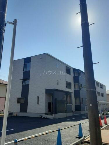 埼玉県春日部市大枝 築3年7ヶ月 3階建