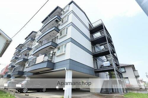 クレッセント桜木 4階建