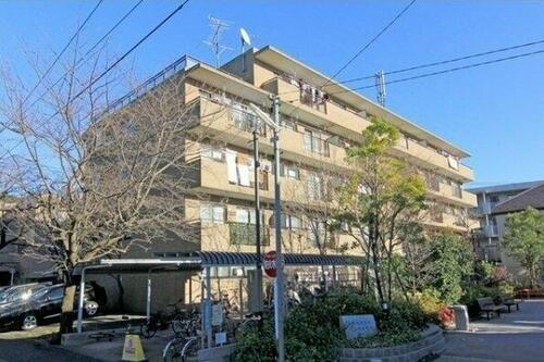 東京都調布市若葉町３丁目 地上5階地下1階建 築33年6ヶ月