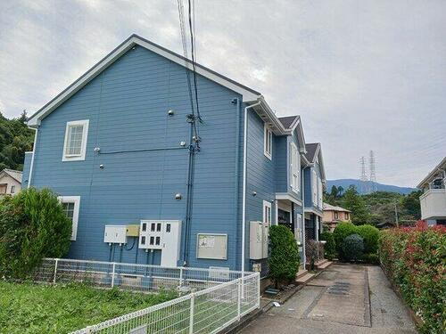 神奈川県南足柄市沼田 2階建 築24年1ヶ月