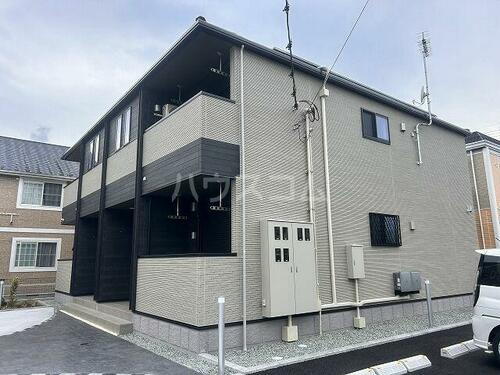 神奈川県南足柄市岩原 賃貸アパート