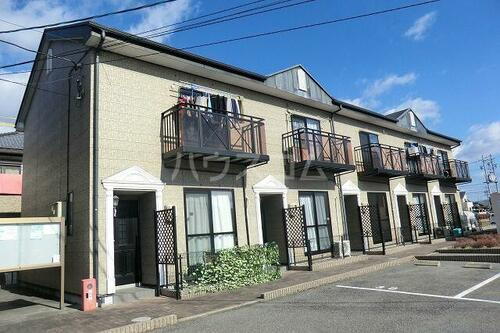 愛知県岡崎市小針町３丁目 テラスハウス