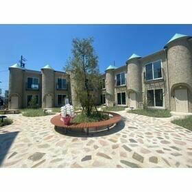 静岡県静岡市駿河区登呂６丁目 テラスハウス