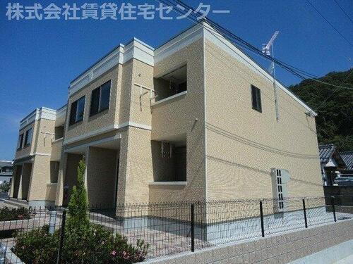 和歌山県和歌山市本脇 2階建 築8年4ヶ月