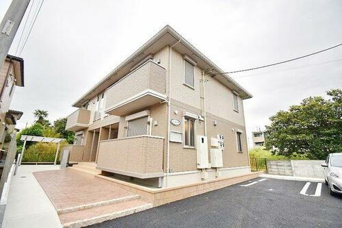 埼玉県入間市大字上藤沢 2階建 築2年10ヶ月