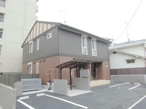愛媛県松山市道後町１丁目 2階建